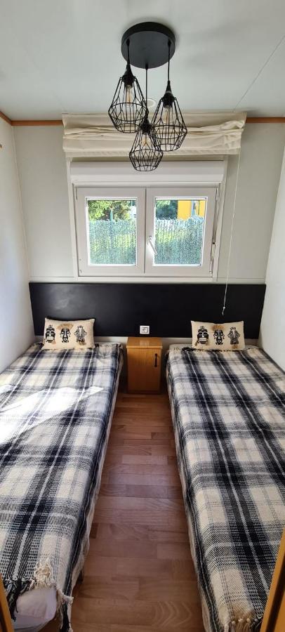 Mobil Home Dans Camping 사일라구즈 외부 사진